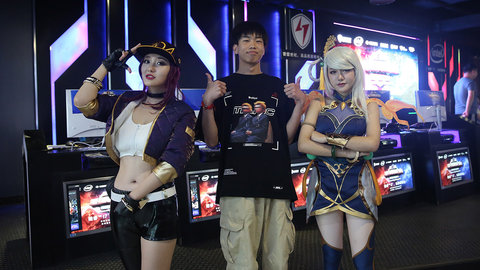 英雄聯(lián)盟S14總決賽開盤網(wǎng)址_lol比賽外圍app_S14英雄聯(lián)盟全球總決賽電競賽事競猜